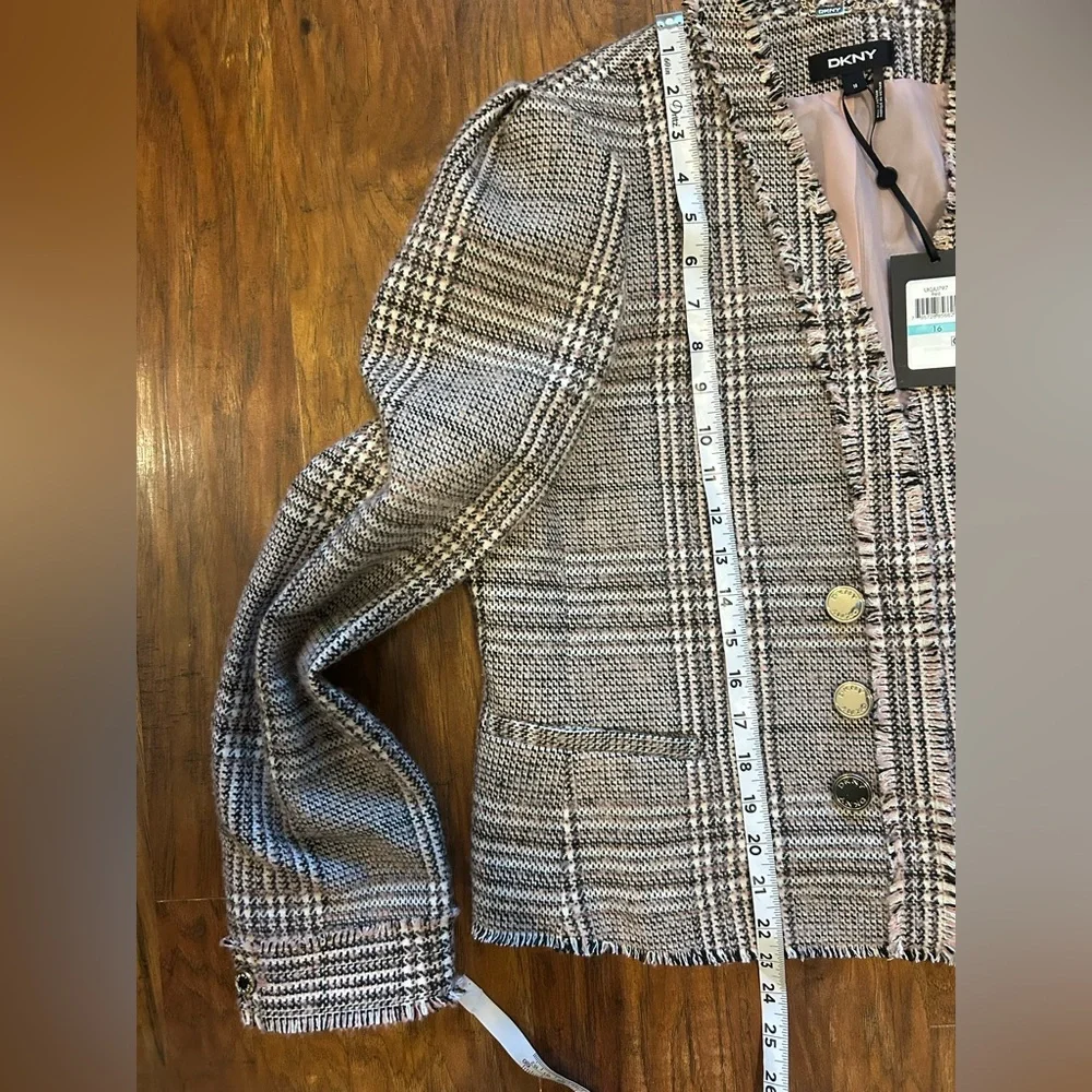 DKNY NWT Tweed Blazer Women’s Size 16 - Picture 8 of 11
